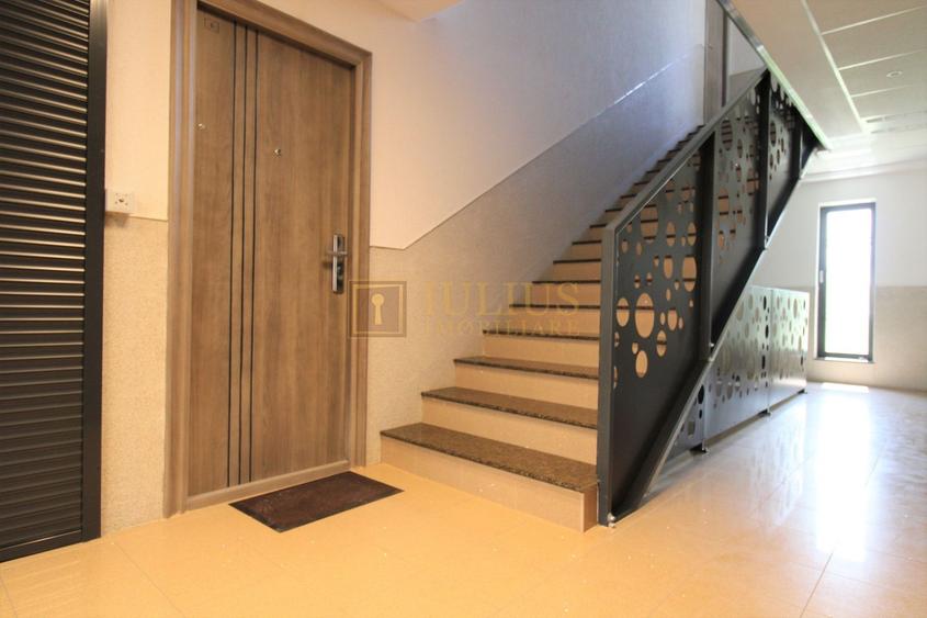 Încălzire în pardoseală, baia are fereastra. Loc parcare privat