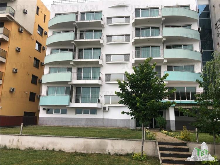 Hotel si restaurant functional pe malul lacului Siutghiol, Mamaia