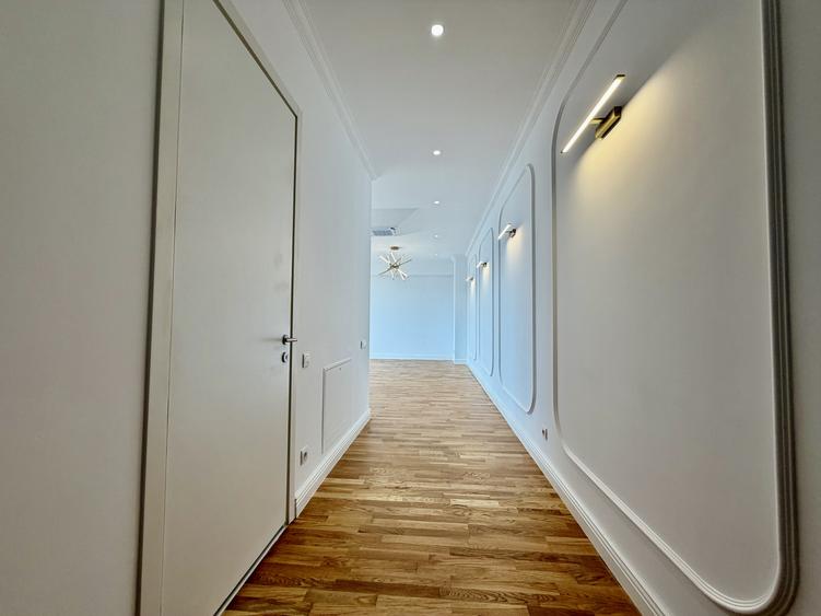 Penthouse cu vedere panoramică în Luxuria Residence – Domenii
