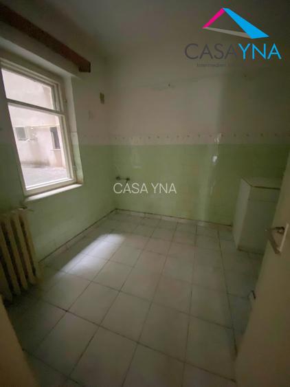 Apartament 3 camere decomandate - Etaj 1 - 65mp plus 2 balcoane! - 4