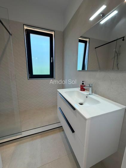 Casa idnividuala, mobilata si utilata, prima inchiriere - 16