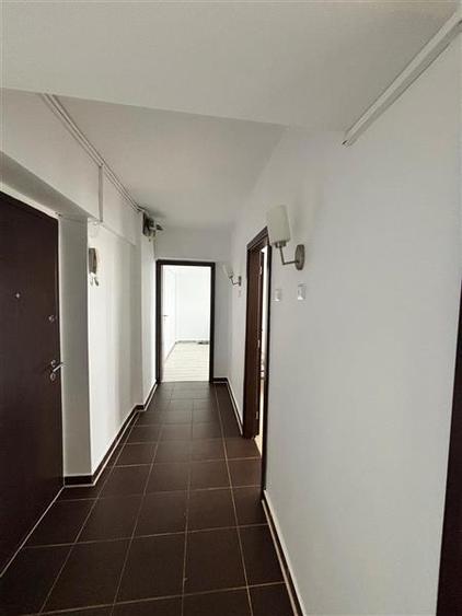 Vitan -Olimpia, apartament decomandat, bloc reabilitat, la cheie