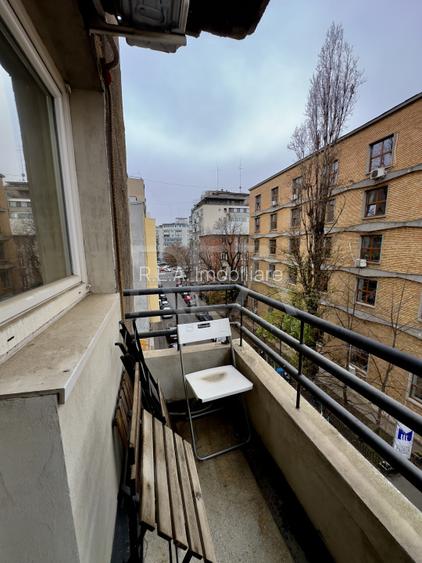 3 Camere, Vis-a-vis de Universitatea Națională de Muzică - 11