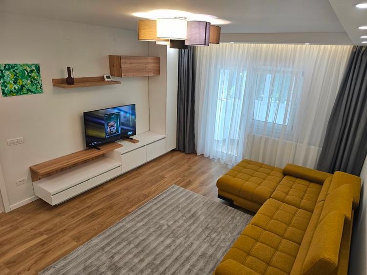 Parc Sebastian, ap 2 camere, impecabil, centrală proprie