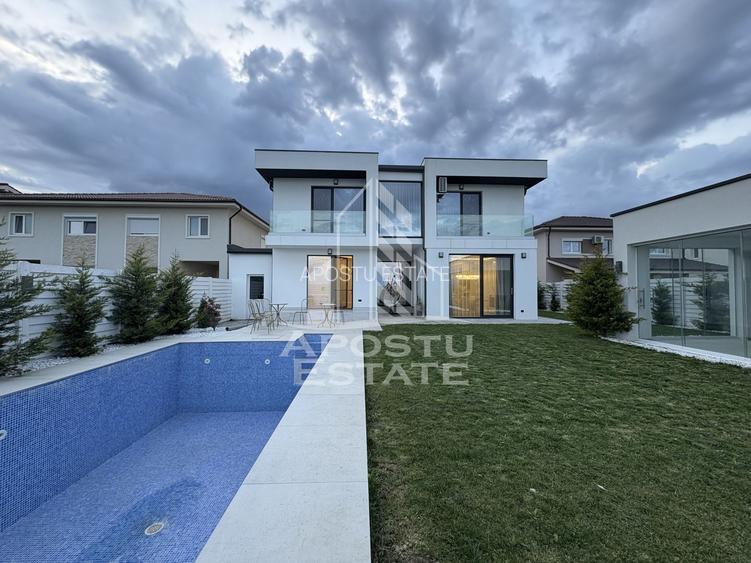 Vila de lux cu piscina incalzita de vanzare in Mosnita Noua | 4 camere - 2