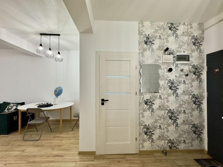 Giroc-Planetelor Casa insiruita, regim P+E