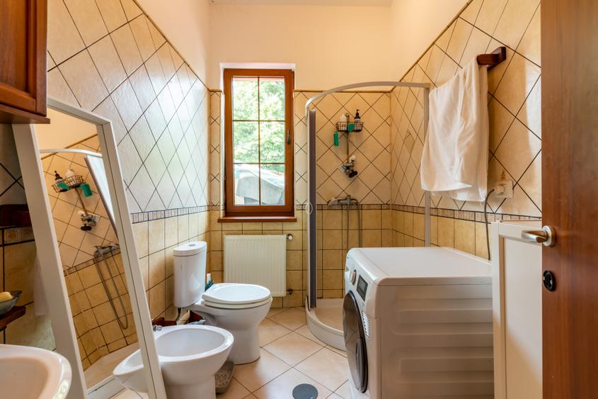Com0%| Cladire multifunctionala Unirii– Hotel Piri | 9 studiouri independente