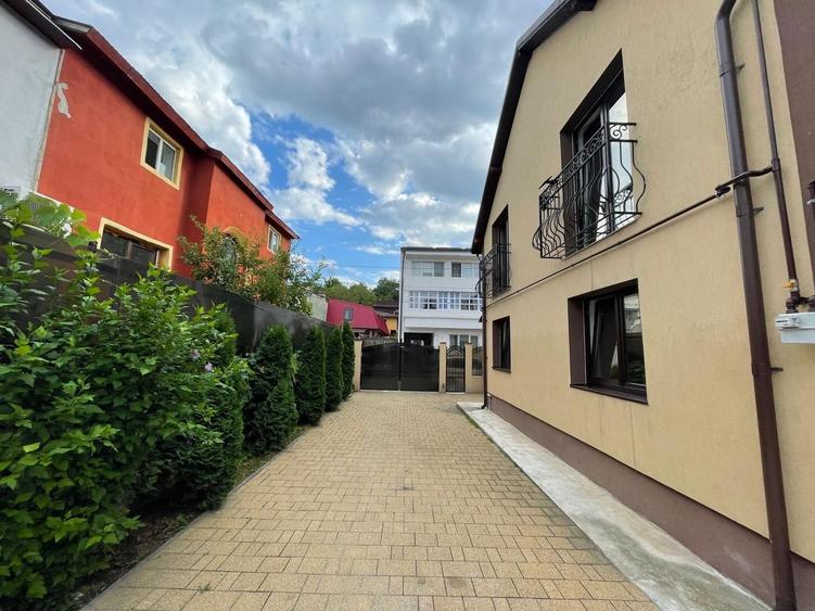 Apartament spațios cu 3 camere , - LA CURTE - 83 mp