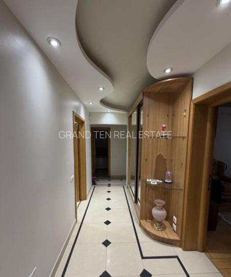 Apartament 3 camere decomandat, Bld. Mircea Voda, centrala proprie, metrou - 4