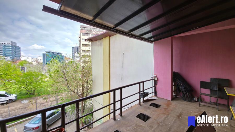 Apartament 3 camere de inchiriat, 140 mpu, Zona Unirii, 2002, etaj 1/8