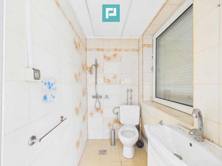 Casă complet modernizată, P+1 în Buteni, Arad - 29
