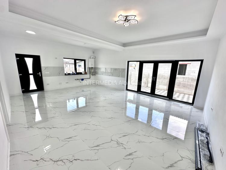 Casa moderna pe parter, 4 camere, 423 mp teren, confort si intimitate - 4