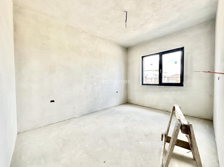 Duplex 4 Camere, 3 bai si teren de 333 mp - 132 mp utili - Mosnita - 15