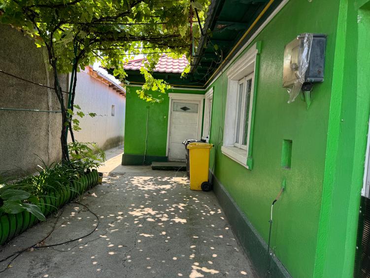Vând casă zona Viile Noi , 120 mii euro