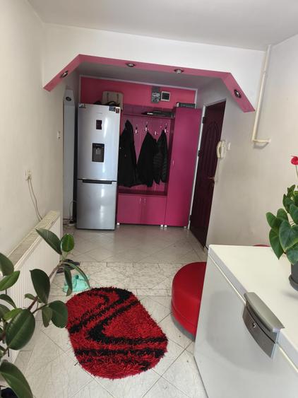 Apoartament 2 camere zona Primaverii , parter ,mobilat si utilat , garaj