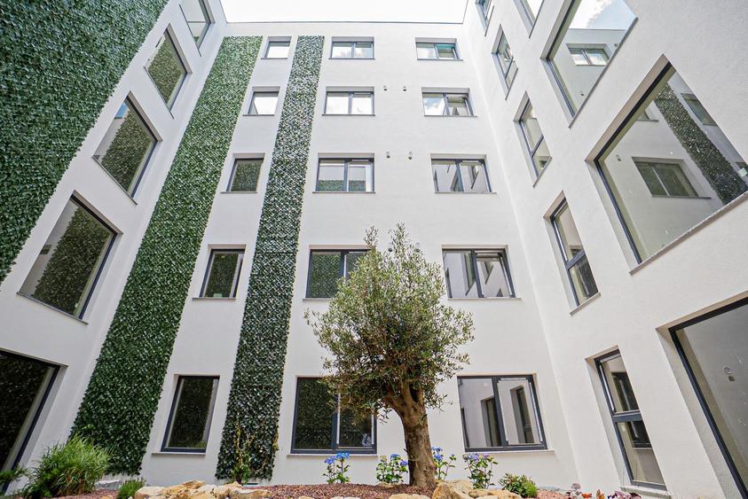 Tomis Nord - Vanzare apartament decomandat cu 3 camere, bloc nou.
