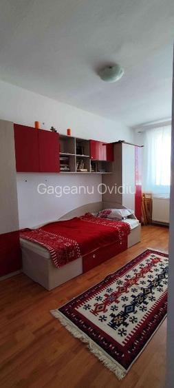 Apartament 3 camere decomandat - 2