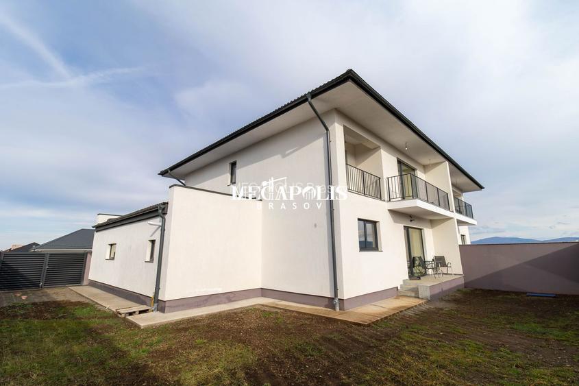 Casă tip duplex de vânzare | 5 camere | 135 mp utili | teren 430 mp - 27