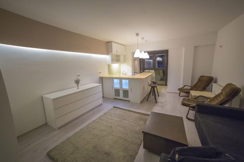 Duplex 63mp mansardat et.5 si 6 cu lift