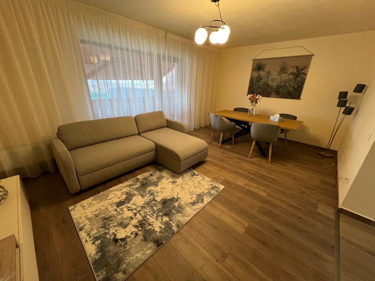 Închiriez casă 3 camere decomandate – tip duplex, zona Calea Cisnădiei