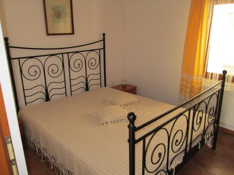 Casa de inchiriat in zona Faleza Nord/ Vila Reyna din Constanta