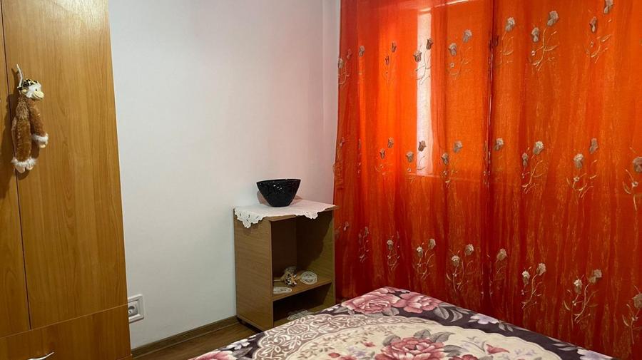 Apartament 3 camere confort 1 decomandat, zona Progresu.