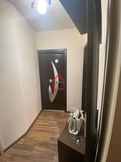 Apartament cu o camera, Decomandat, Renovat, Rond Zimbru