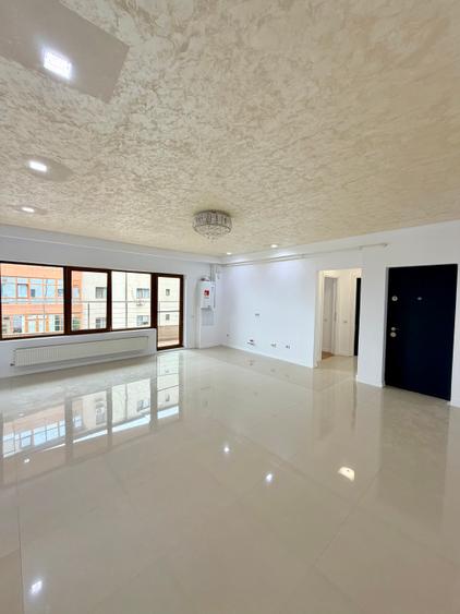 Apartament 3 Camere Omnix Voluntari, renovat 2026, centrala, parcare, liber