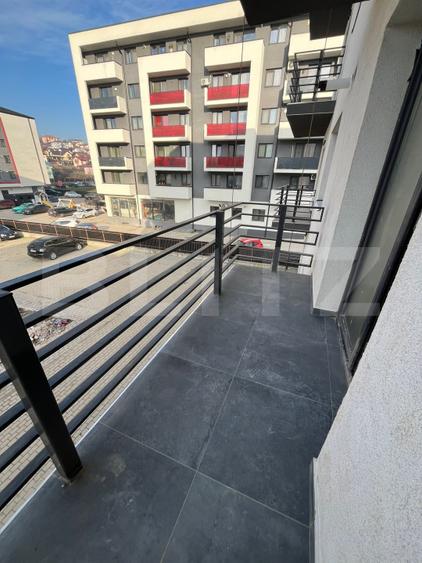Apartament 3 camere, 65 mp, zona Visani