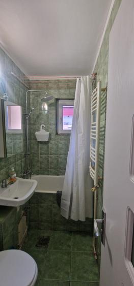 Apartament cu 2 camere de inchiriat zona Luptei