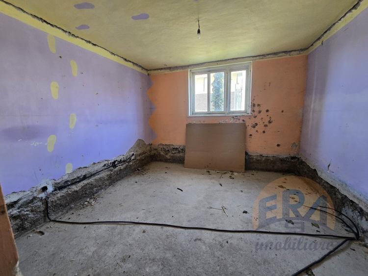 Oportunitate | Teren 700mp + Casa renovabila | zona Gara Mare