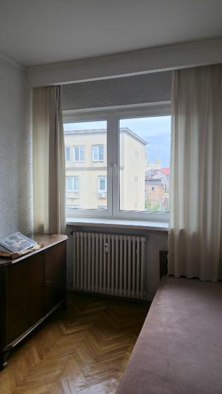 Apartament 2 camere, balcon și boxă – Strada Plevnei