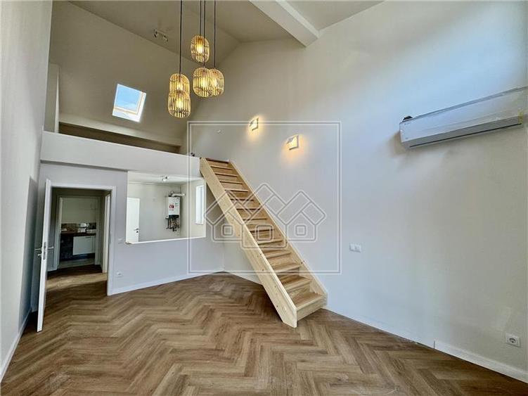 Penthouse 4 camere si terasa 15,44 mp - 3 bai si dressing