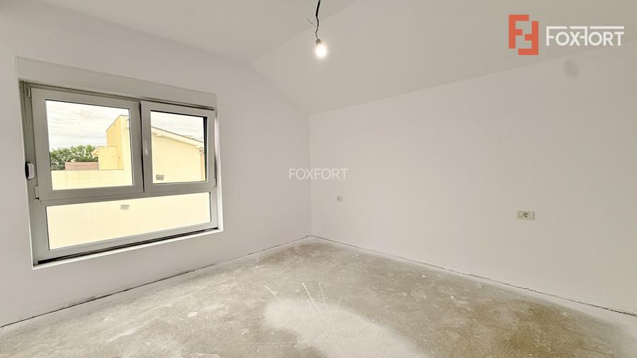 Duplex despartit, de vanzare 4 camere - curent trifazic - Mosnita Veche - 10