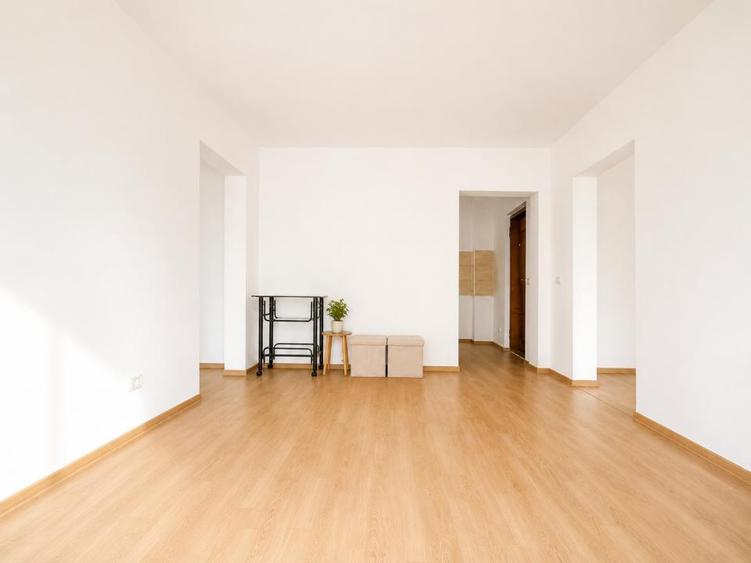Apartament 3 camere ,renovat 2023 Maratei
