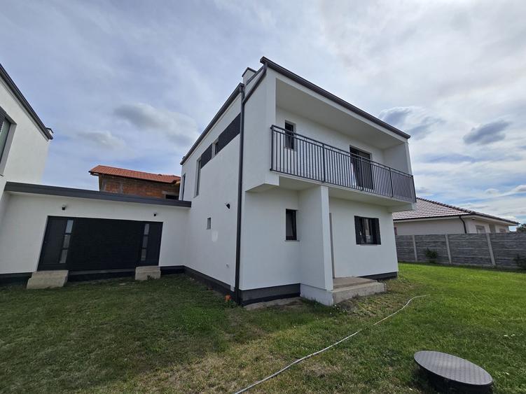Duplex despartit de camera tehnica, Dumbravita, 3 Dormitoare, 3 Bai,Zona Retrasa