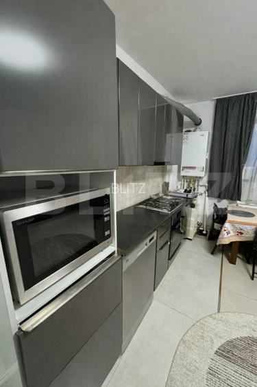 Apartament 3 camere, 55 mp, zona Baza 3