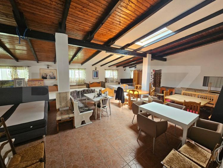 Spațiu comercial 620 mp, fost restaurant, 5 încăperi, 2 birouri, zona Sebeș
