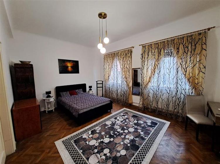 Apartament cu 3 camere, 82 mp utili, situat in zona Centrala!