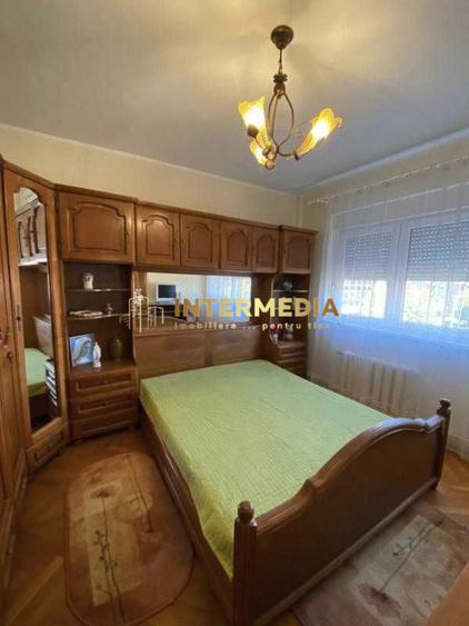 Inchiriere Apartament 3 camere Balcon CETATE Bulevard Utilat Mobilat Panoramic