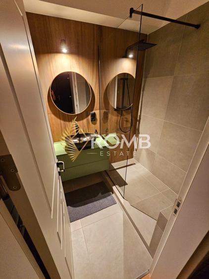 Casă tip duplex, 120 mp utili, teren 305 mp, complet mobilată, Valea Seaca