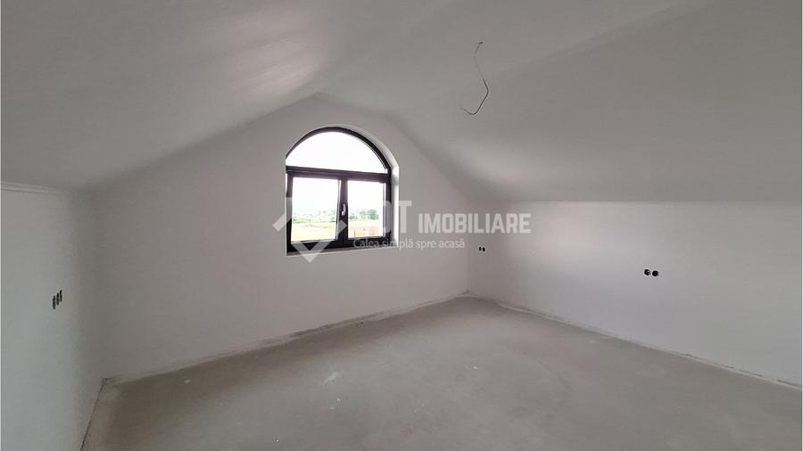 Casă individuală P+M de vânzare în Cisnădie, Șoseaua Sibiului – 299.000 €
