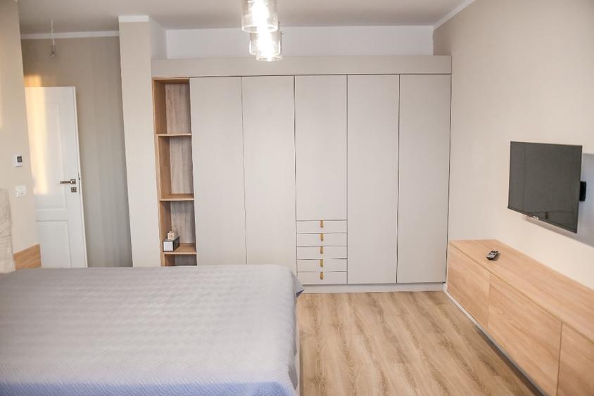 Penthouse de închiriat, Maniu Residence
