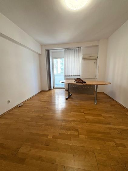 Apartament 3 camere | DECEBAL