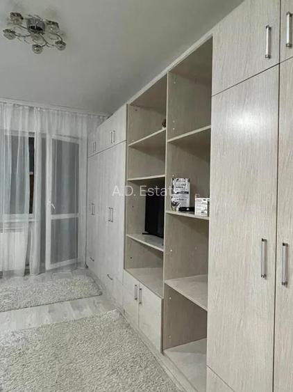 Garsoniera Aparatorii Patriei Bloc Reabilitat Etaj 1/4 Metrou 8 Min - 2