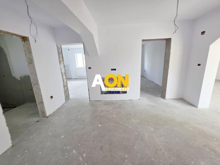 Apartament tip duplex, D+P, 5 camere, la cheie, 450 mp teren, Barabant