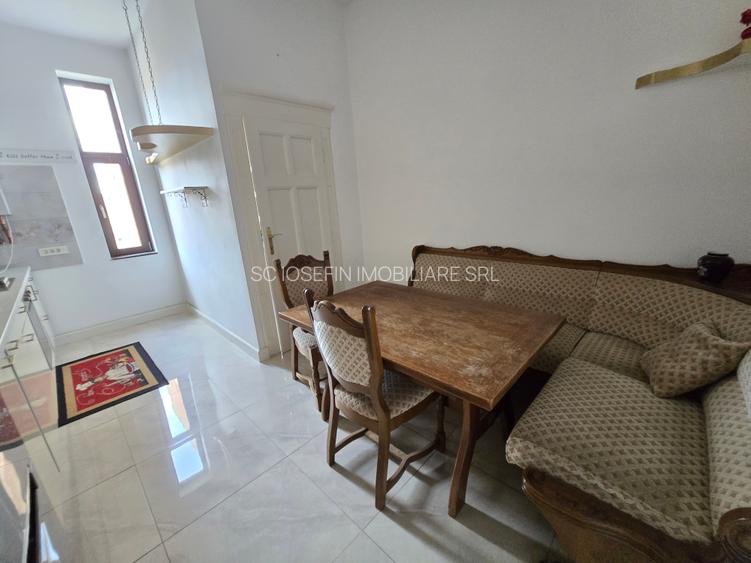 Apartament renovat in cladire istorica - 8