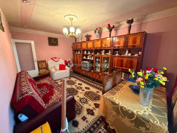 Apartament cu 3 camere 80mp în zona Vlaicu, Arad - 4