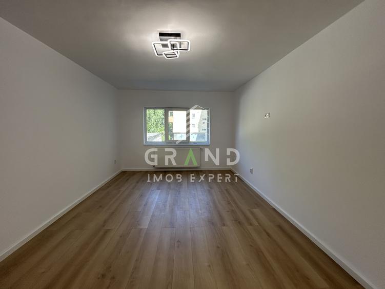 Apartament 3 camere de vanzare, 2 bai , Zorilor