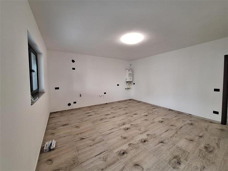 Casă P+M 120 mp, teren 450 mp, Letea Veche